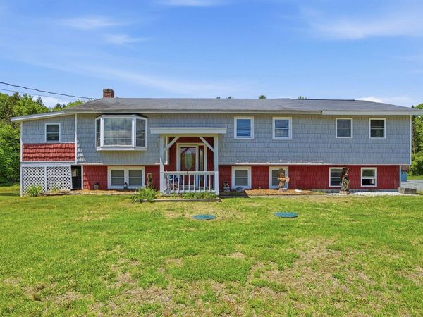 219 Longmoore Drive, Ryegate, VT 05042