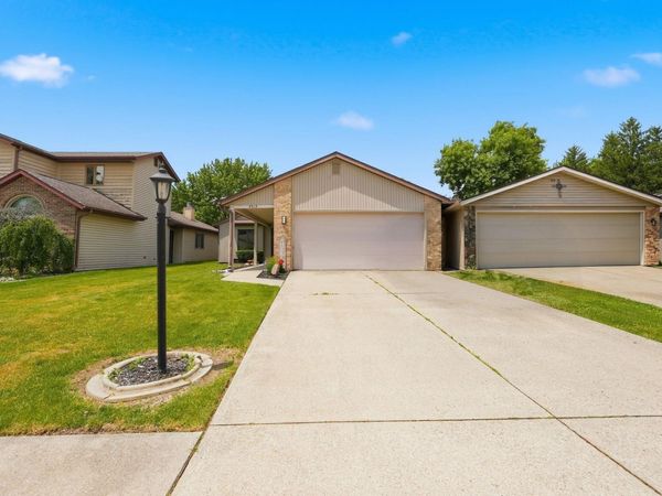 4513 E Shenandoah Circle, Fort Wayne, IN 46835