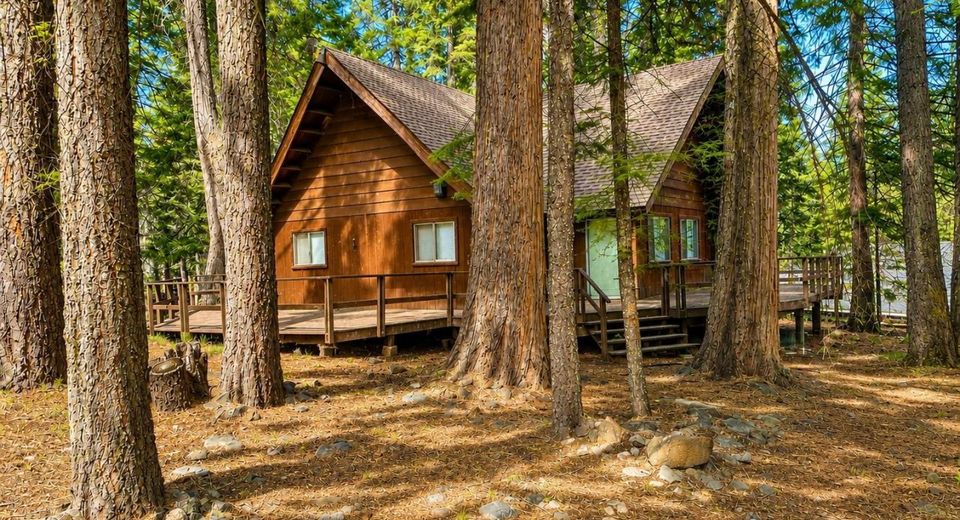 1107 Clifford Drive, Lake Almanor, CA 96137 Photo