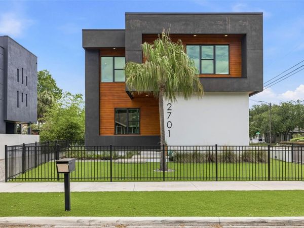 2701 N POPLAR AVENUE , TAMPA, FL 33602