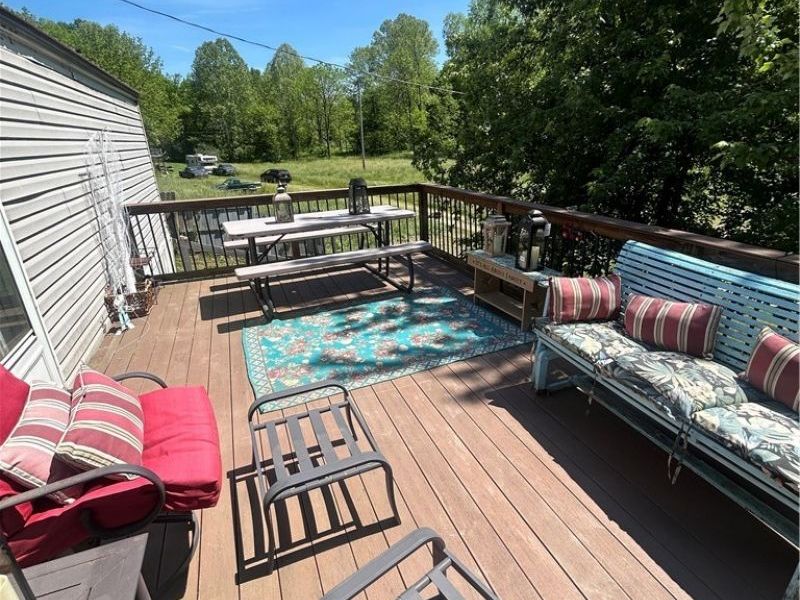 5494 Pounds Lane, Glouster, OH 45732 Photo 8
