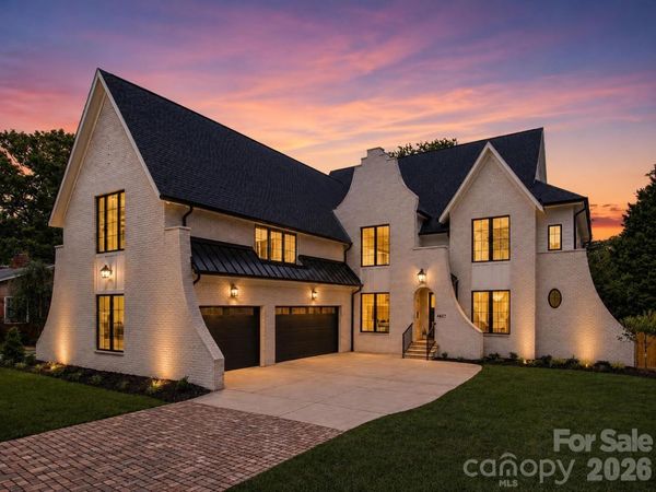 4627 Water Oak Road, Charlotte, NC 28211