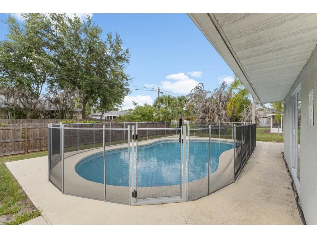 758 Beard Avenue, Sebastian, FL 32958 Photo