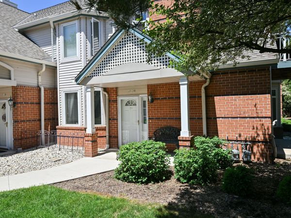3120 S Toldt Pkwy, West Allis, WI 53227