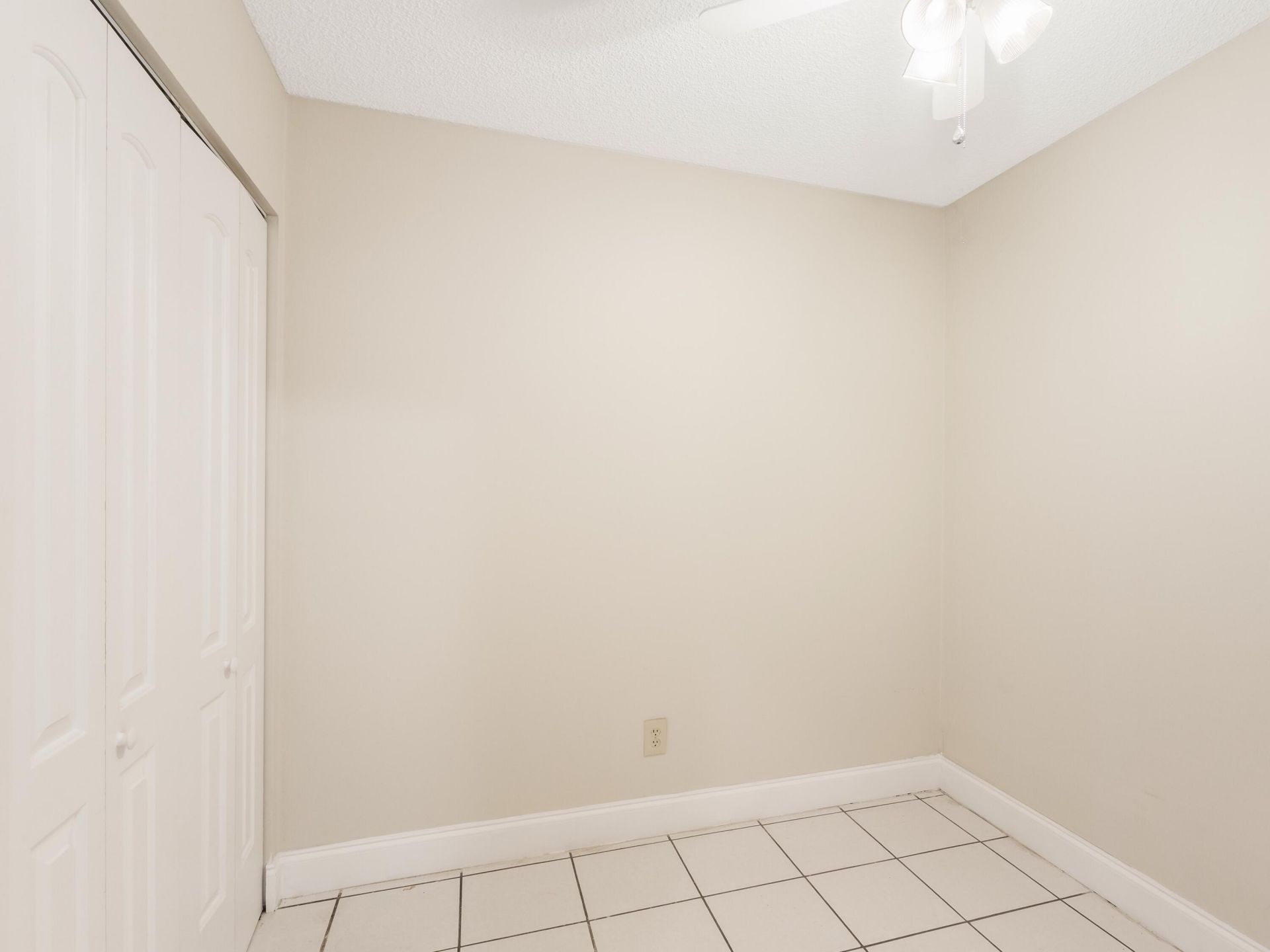 4806 Cherry Road, West Palm Beach, FL 33417 Photo