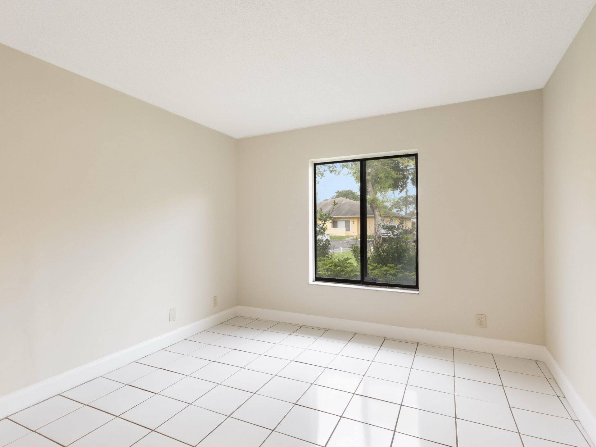 4806 Cherry Road, West Palm Beach, FL 33417 Photo