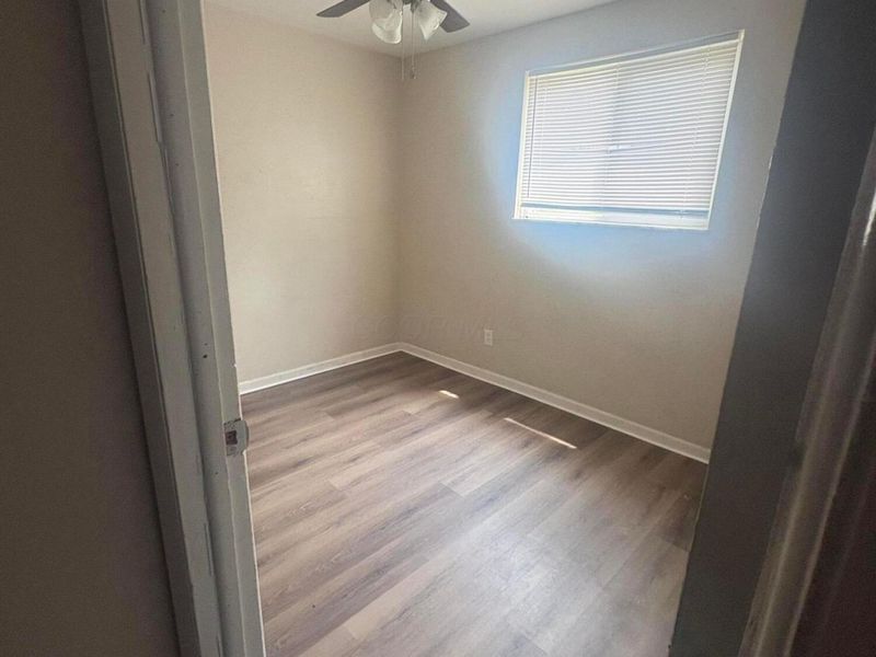 940 Ferndale Place, Unit B, Columbus, OH 43209 Photo 9