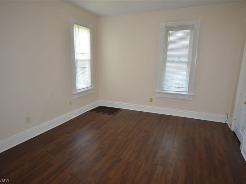 900 Sherman Street, Akron, OH 44311 Photo 16