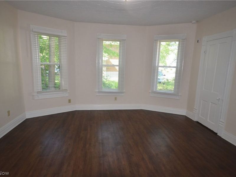900 Sherman Street, Akron, OH 44311 Photo 9