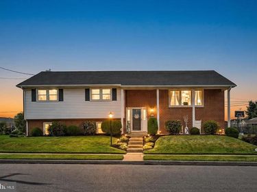 623 W PINE STREET, PALMYRA, PA 17078