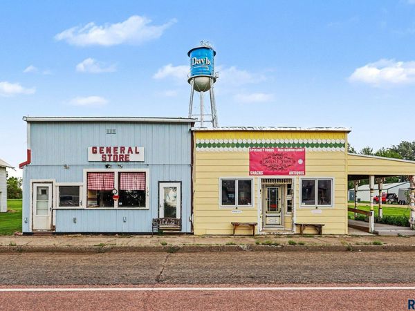 106 W US 18 Hwy, Davis, SD 57021