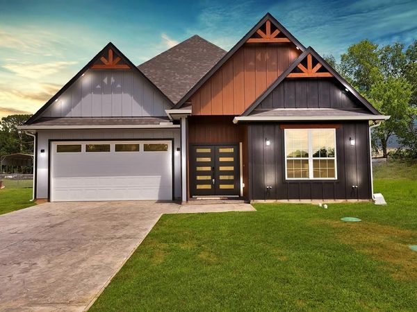 123 Cedar Bend Drive , Trinidad, TX 75163