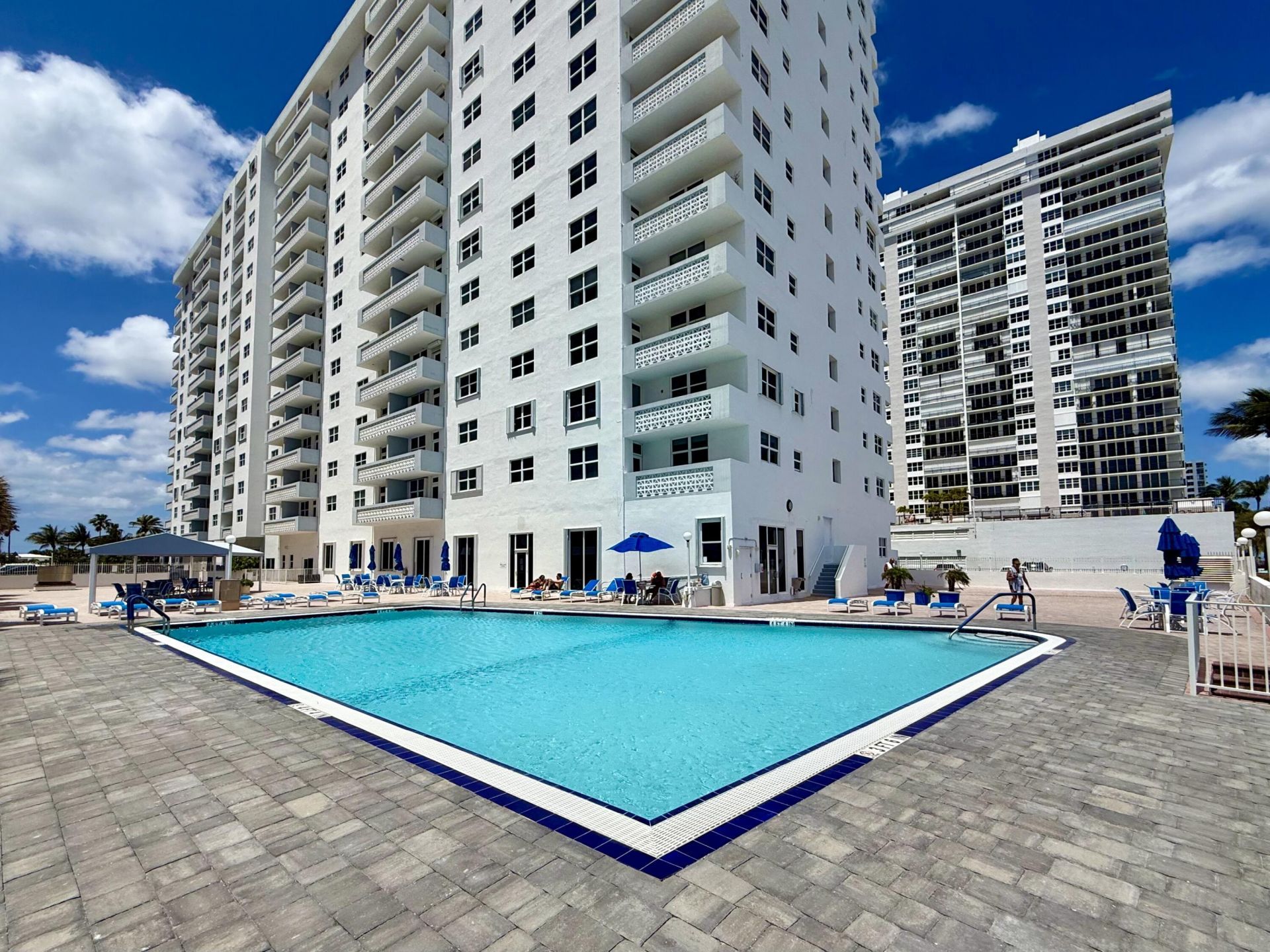 4250 Galt Ocean Drive, Unit 14t, Fort Lauderdale, FL 33308 Photo