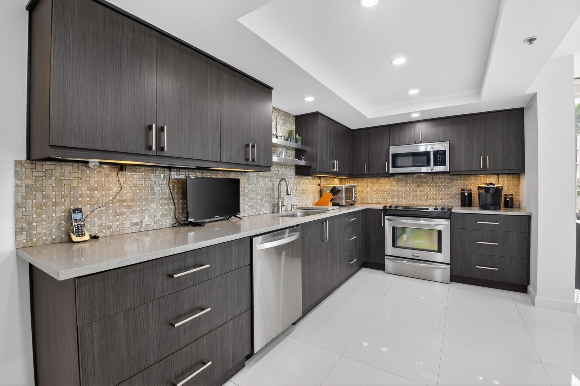 7738 Lakeside Boulevard, Unit 334, Boca Raton, FL 33434 Photo