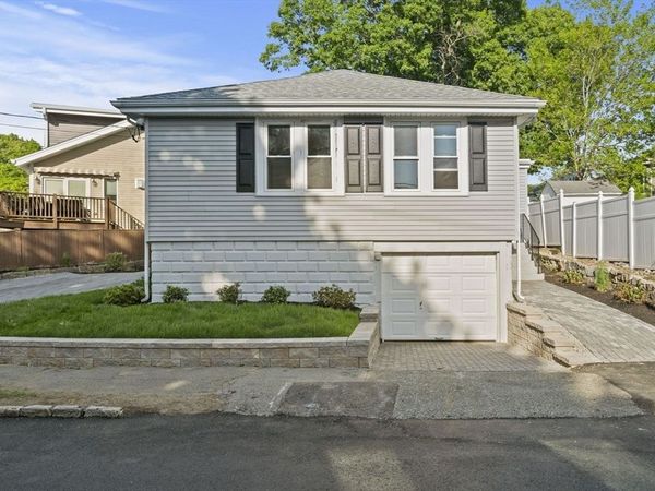42 Plover Rd, Quincy, MA 02169