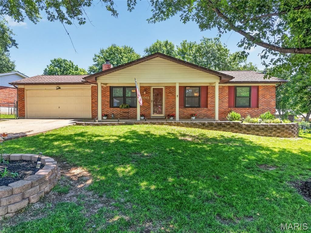 4011 Manhattan Avenue , Saint Peters, MO 63376 Main Photo