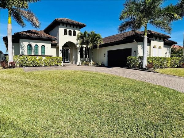8533 S Lake CIR , FORT MYERS, FL 33908
