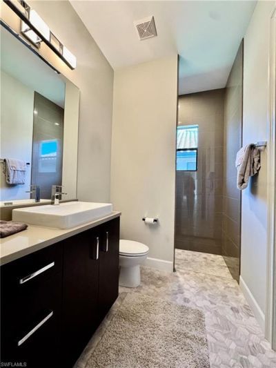 8533 S Lake Cir , Fort Myers, FL 33908 Photo