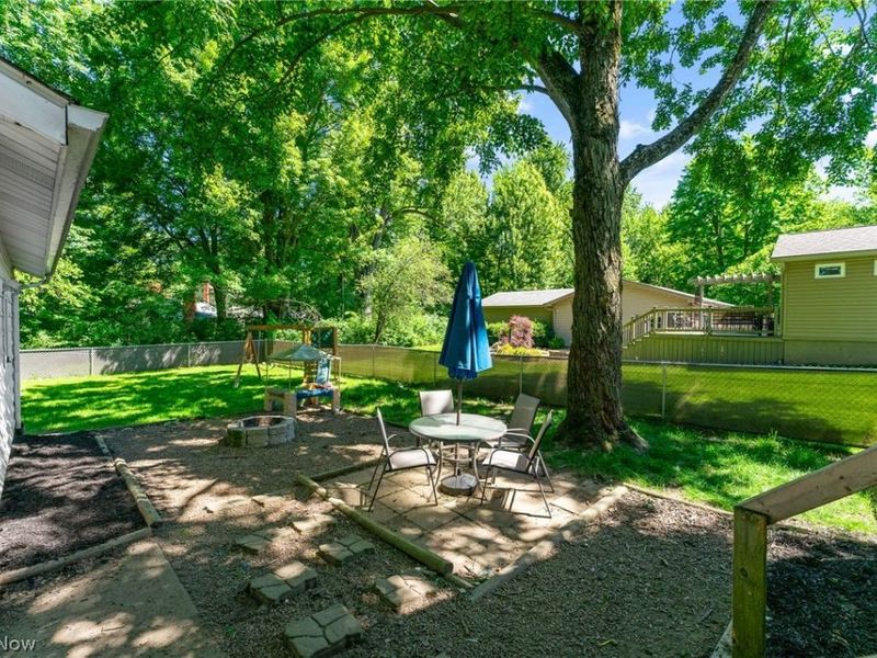 19 Nesbitt Street, Poland, OH 44514 Photo 14