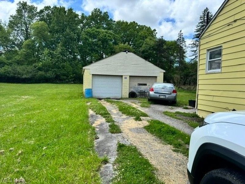 1315 Crumrine Street, Youngstown, OH 44505 Photo 4