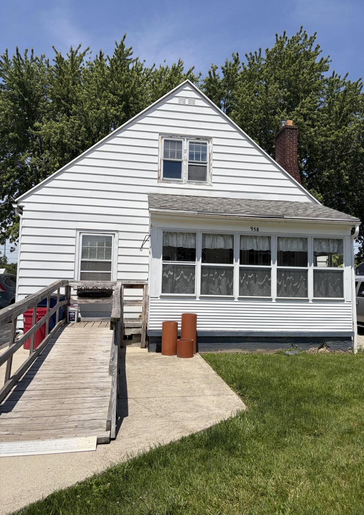 958 E Spring Street, Saint Marys, OH 45885 Main Photo