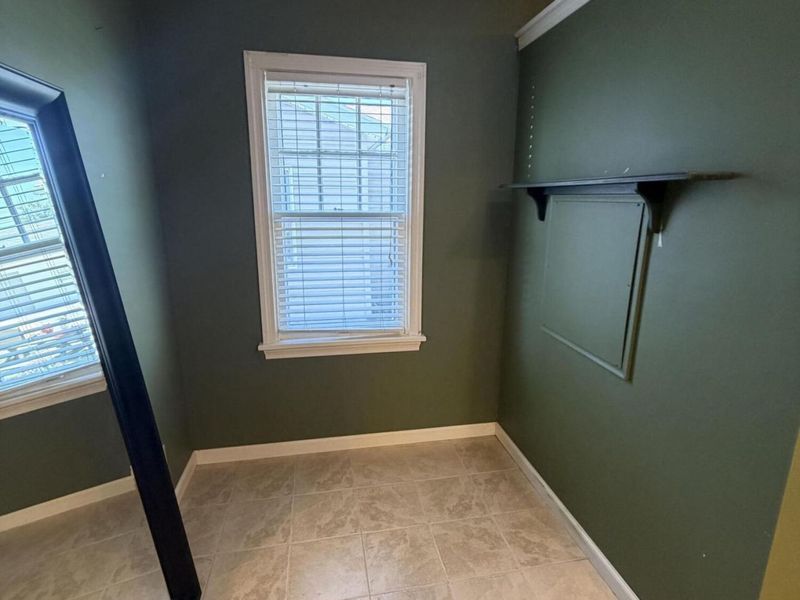 958 E Spring Street, Saint Marys, OH 45885 Photo 5