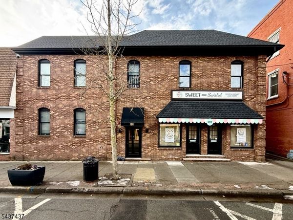 196 Spring St, Unit 3, Newton, NJ 07860
