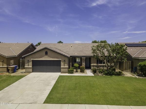12226 Hawksmoor Street, Bakersfield, CA 93311