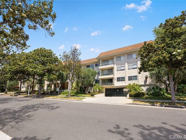 420 S Madison Avenue, Unit 301, Pasadena, CA 91101