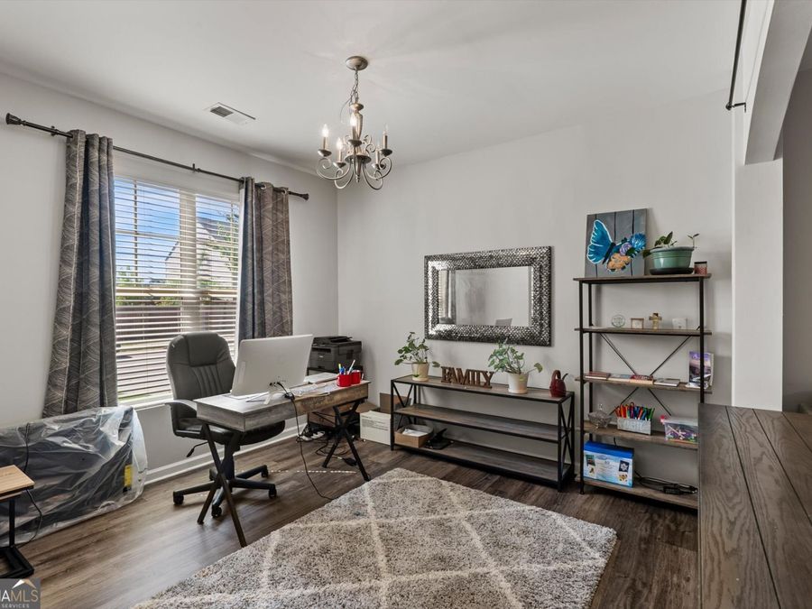 Property Image 6