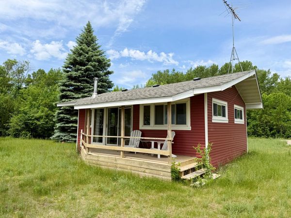 16614 Csah 9 , Hutchinson, MN 55350