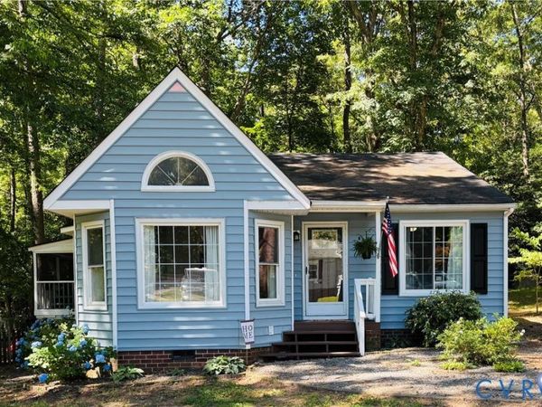 4924 Wilconna Road , Chesterfield, VA 23832