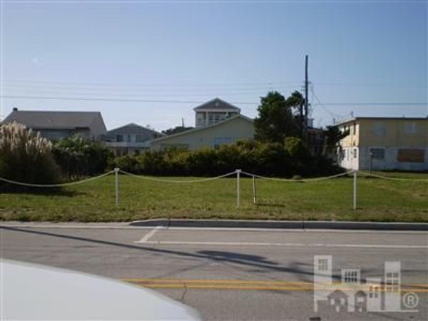 426 Fort Fisher Boulevard S, Kure Beach, NC 28449