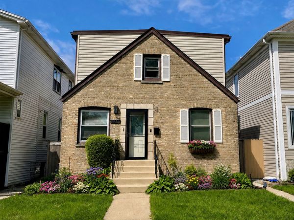3806 N OCTAVIA Avenue, Chicago, IL 60634