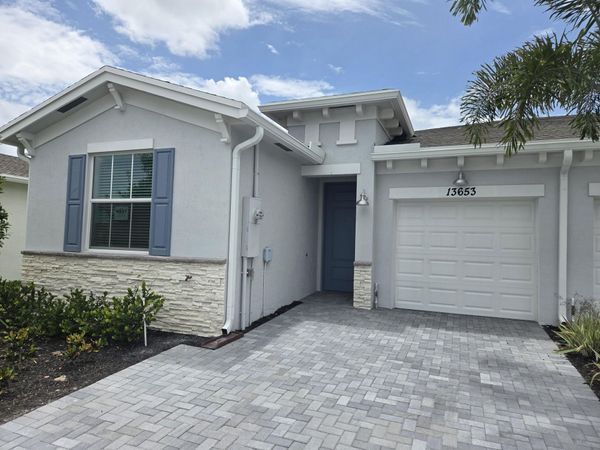 13653 Jubilee Lane, Delray Beach, FL 33484