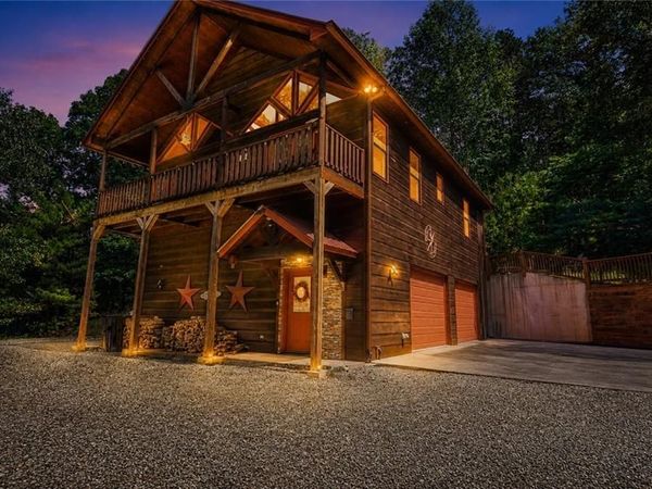 216 Dawn Lane , Ellijay, GA 30540