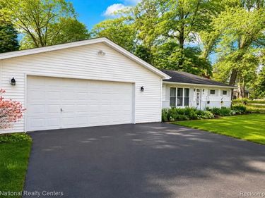 3137 Dean Road, Bedford Twp, MI 48144