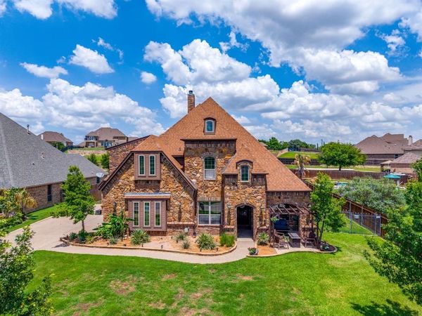 12416 Indian Creek Drive, Fort Worth, TX 76179