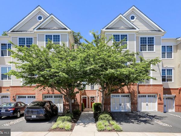 23225 MILLTOWN KNOLL SQUARE, Unit 111, ASHBURN, VA 20148