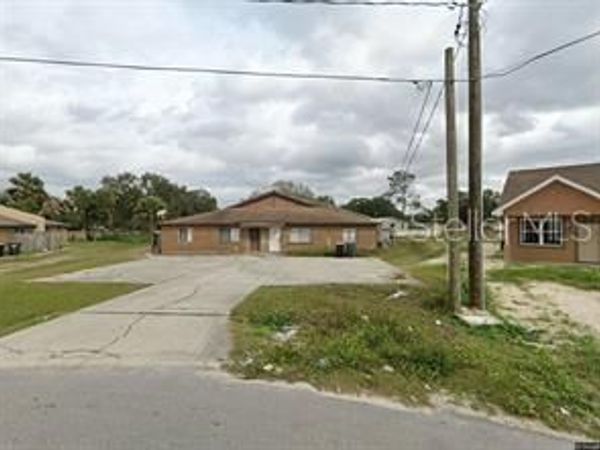 3873 JANEEN CIRCLE , MULBERRY, FL 33860