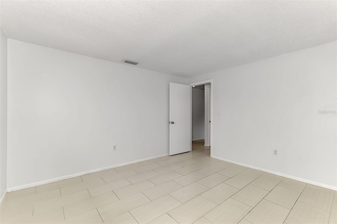 1110 Carmella Circle, Sarasota, FL 34243 Photo
