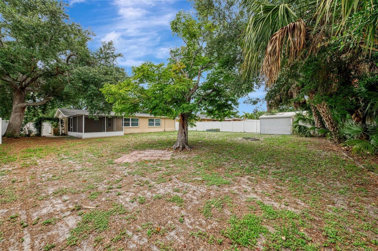 1110 Carmella Circle, Sarasota, FL 34243 Photo
