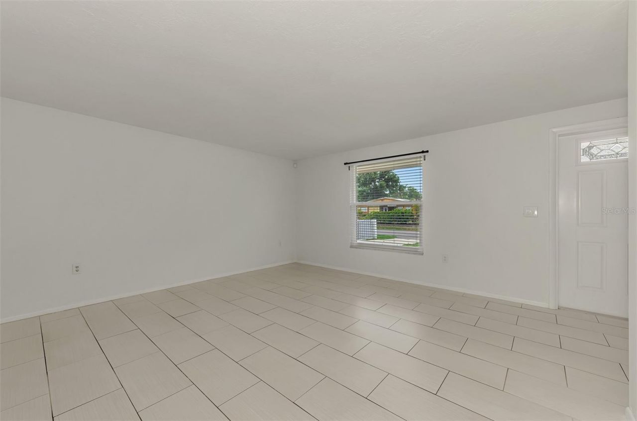 1110 Carmella Circle, Sarasota, FL 34243 Photo