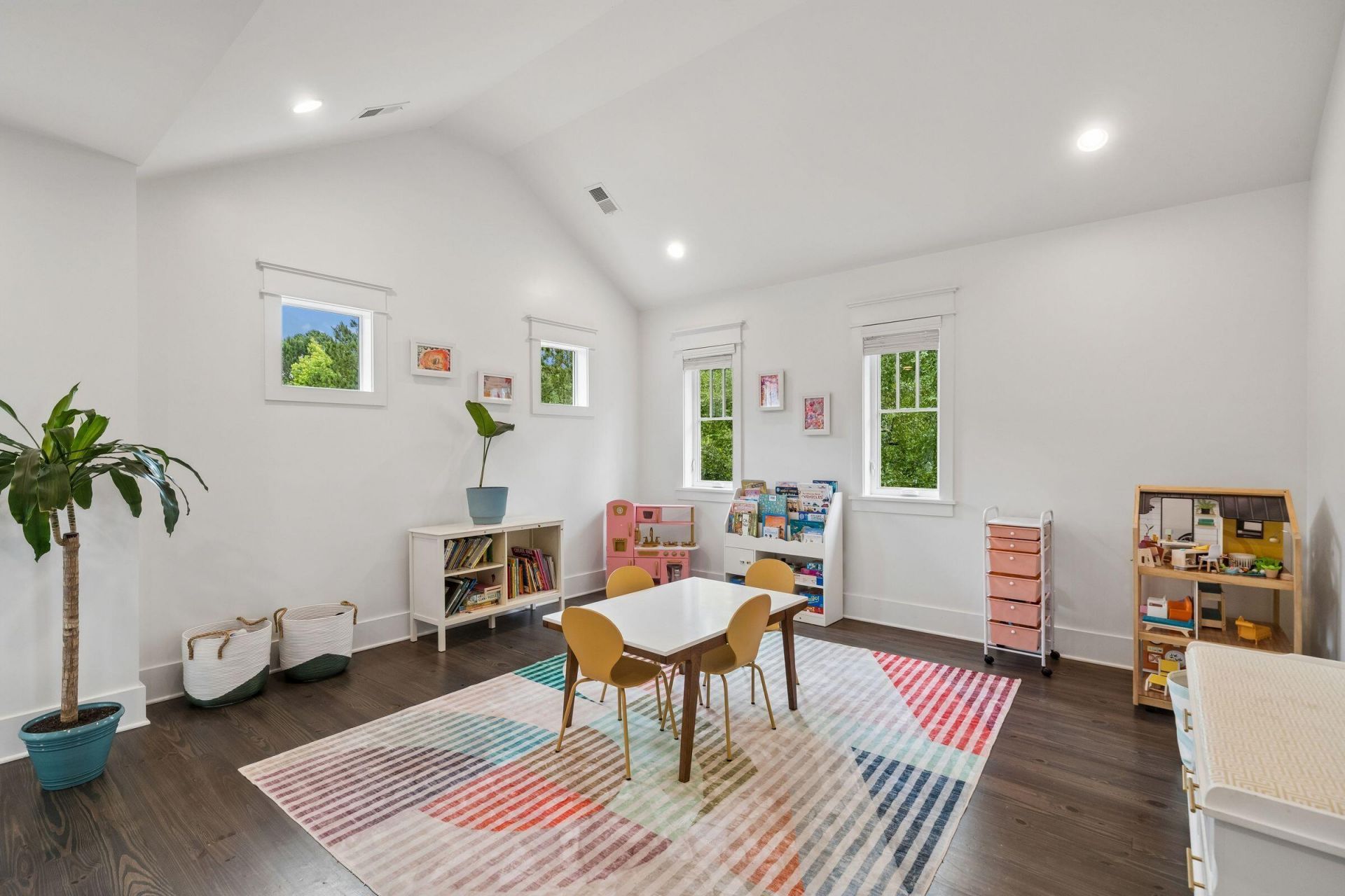 722 Riley Road Photo 31