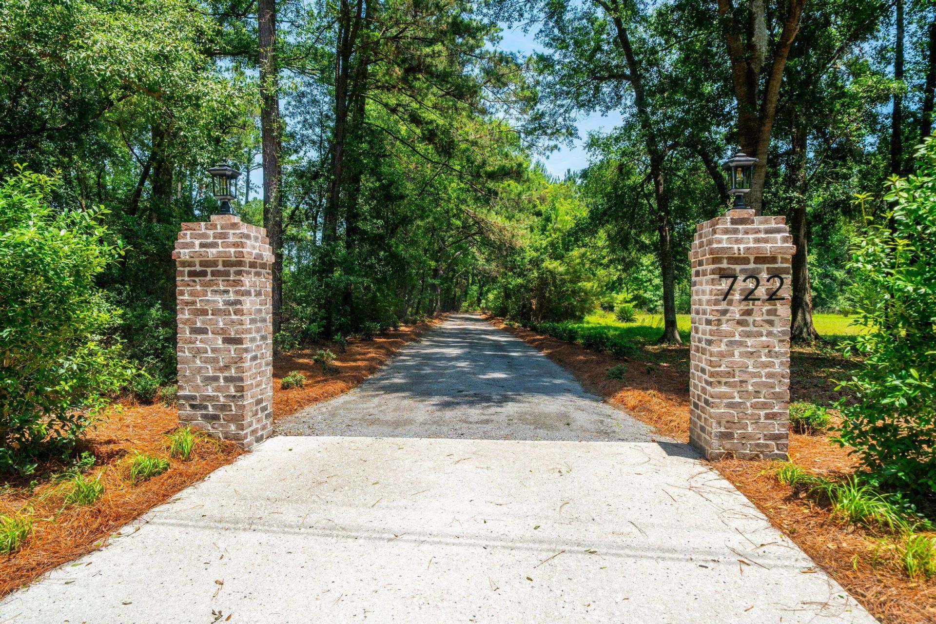 722 Riley Road Photo 47