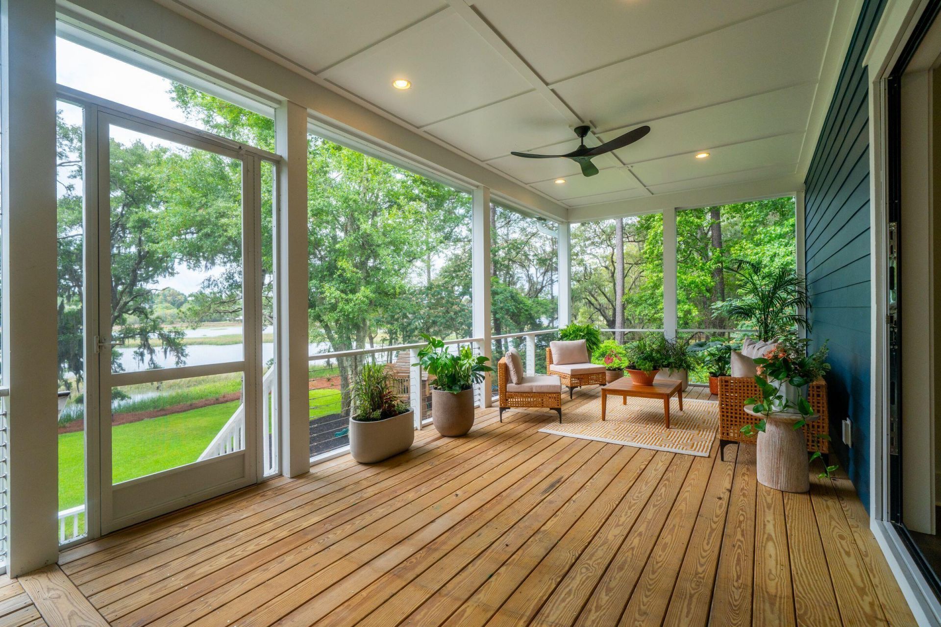 722 Riley Road Photo 6