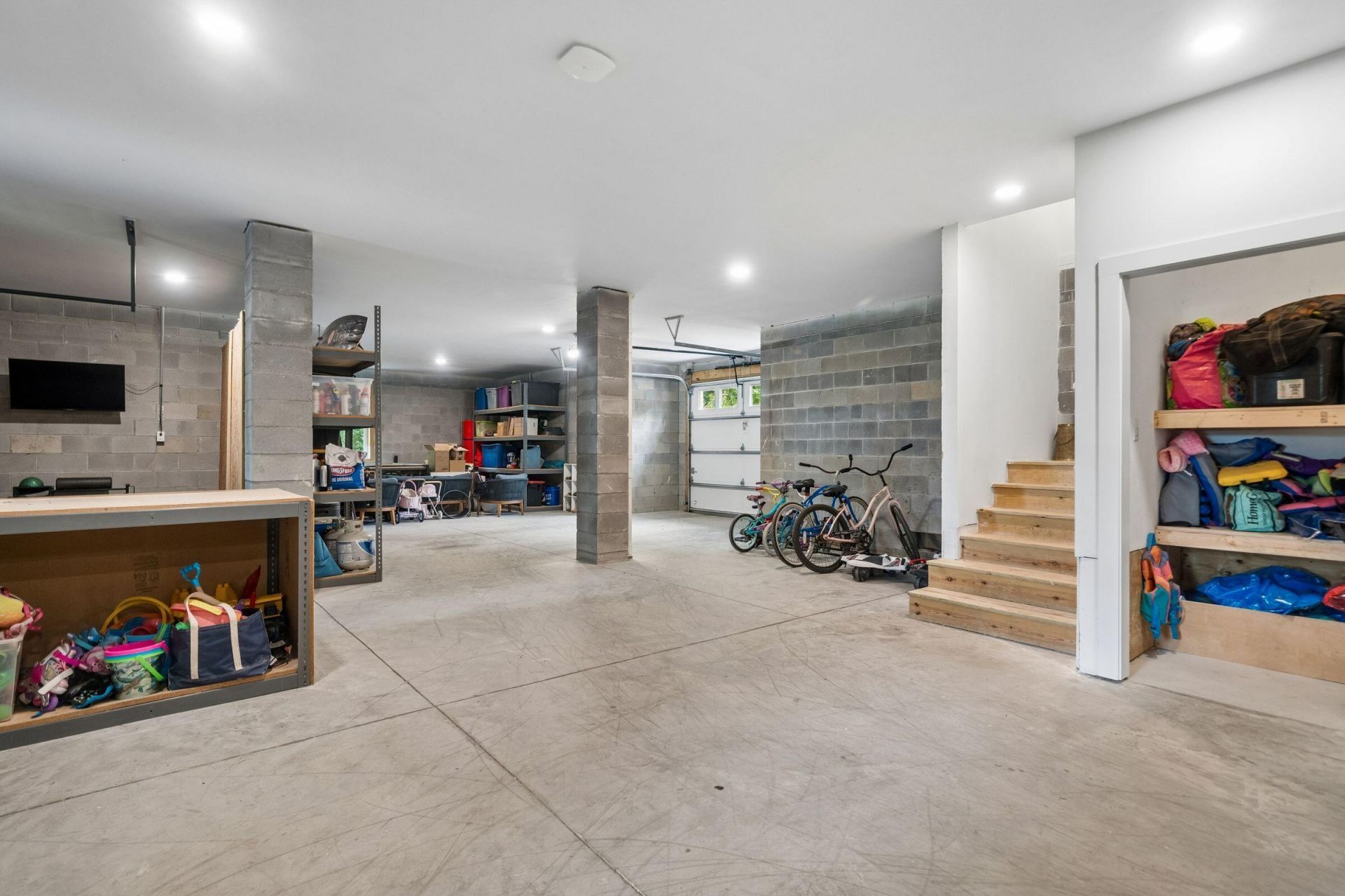 722 Riley Road Photo 60