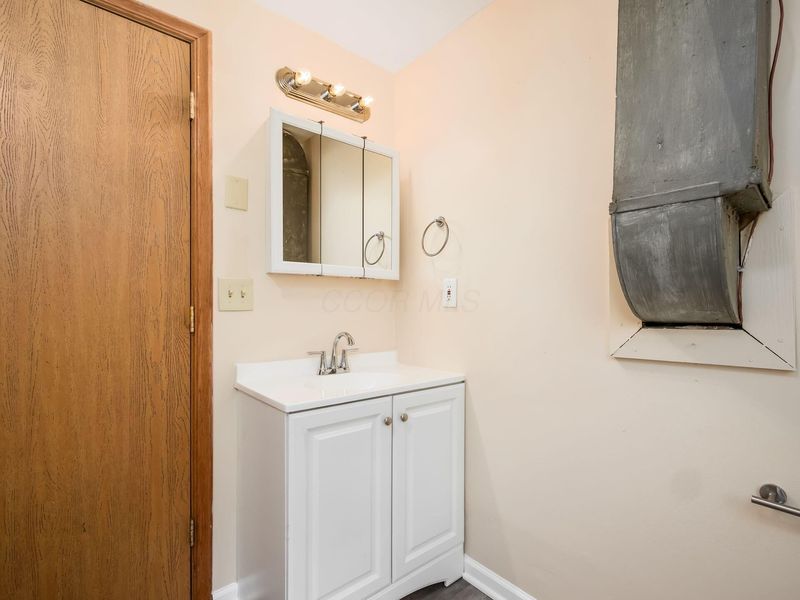 2479 Willow View Court, Grove City, OH 43123 Photo 17