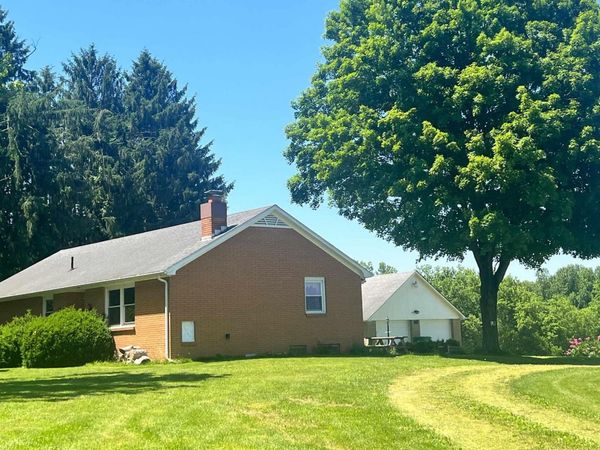 21359 New Gambier Rd, Gambier, OH 43022