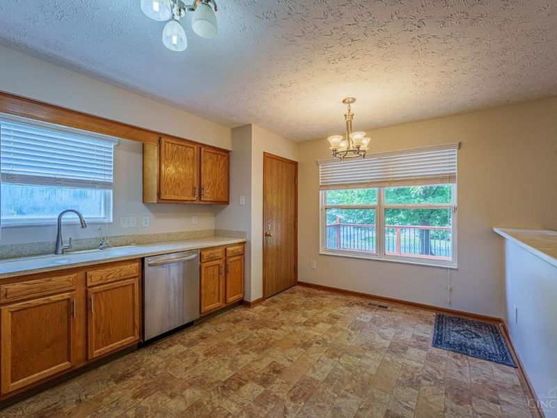 6559 Vonnie Vale Court, Fairfield Twp, OH 45011 Photo 15